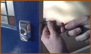Interstate Locksmith Shop Portland, OR 503-610-9269 - 10-lock-smiths
