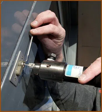 Interstate Locksmith Shop Portland, OR 503-610-9269 - 11-commercial-locksmith-service